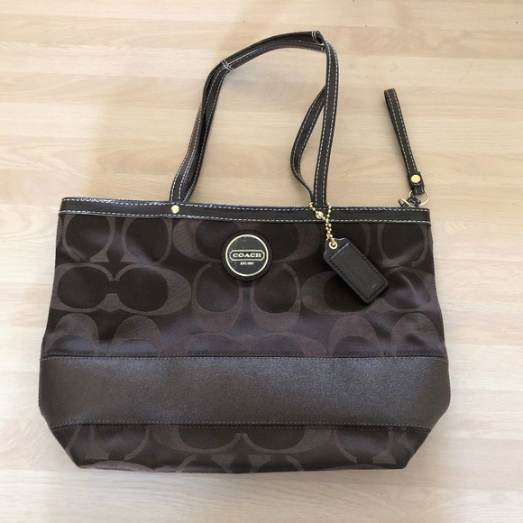 Coach Handbags - Coach Brown Handbag